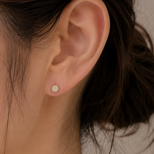 Grainy Ear-Stud