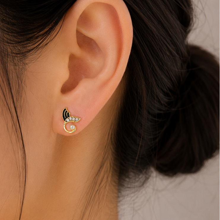 Fish Tail Stud