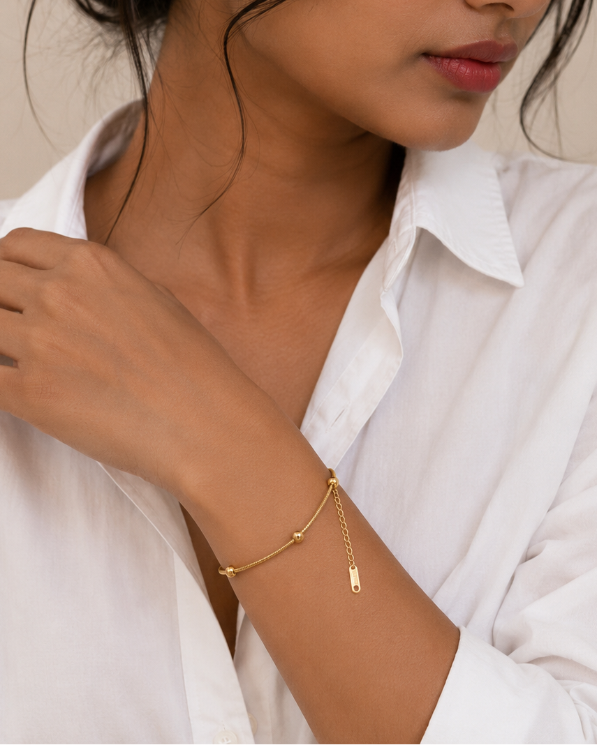 Minimal Gold Beaded Bracelet