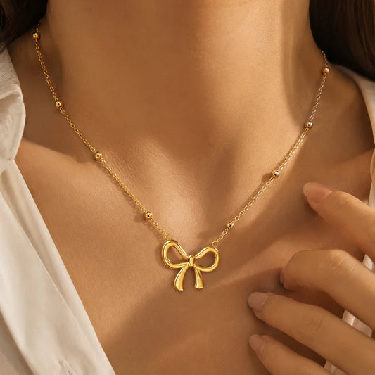 Elegant Bow Pendant Necklace