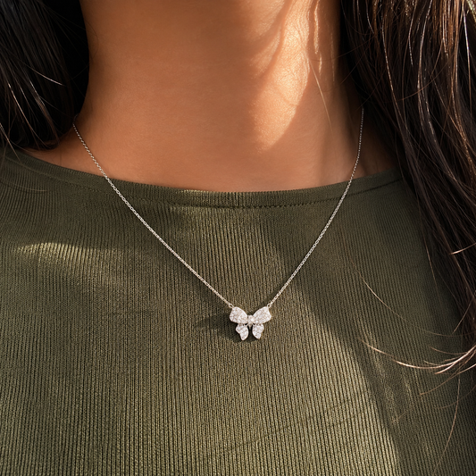Bow Design Charming Necklace