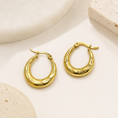 Circle Elegant Hoop
