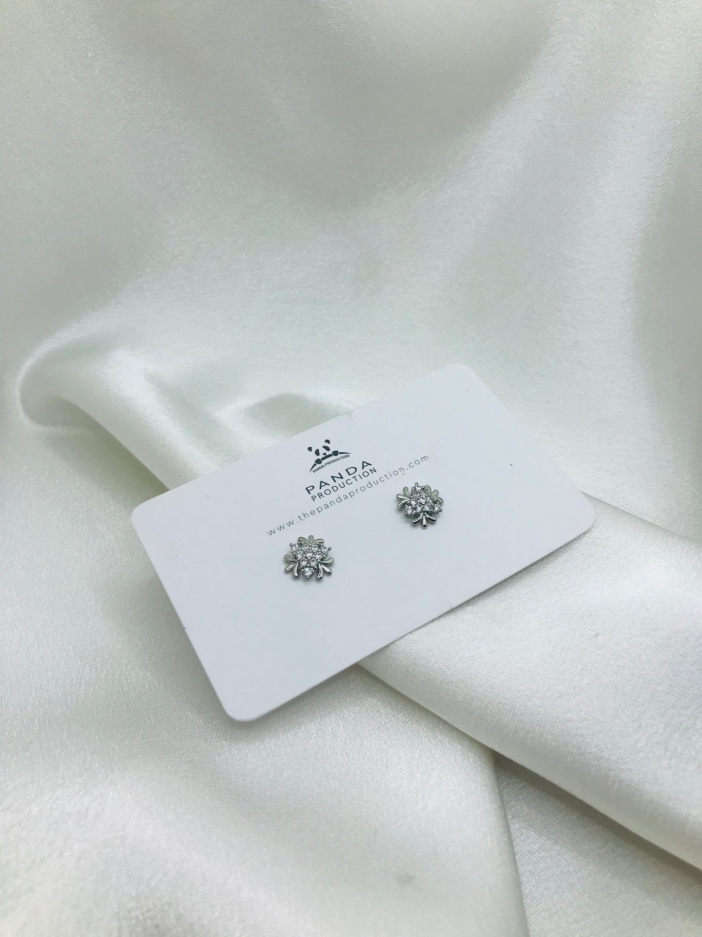 Flower Diamond Stud Earrings