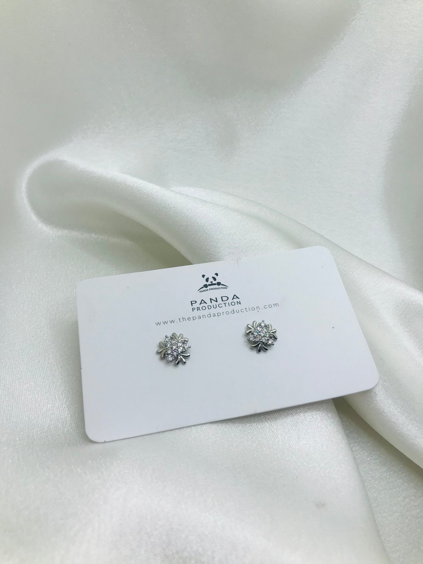 Flower Diamond Stud Earrings
