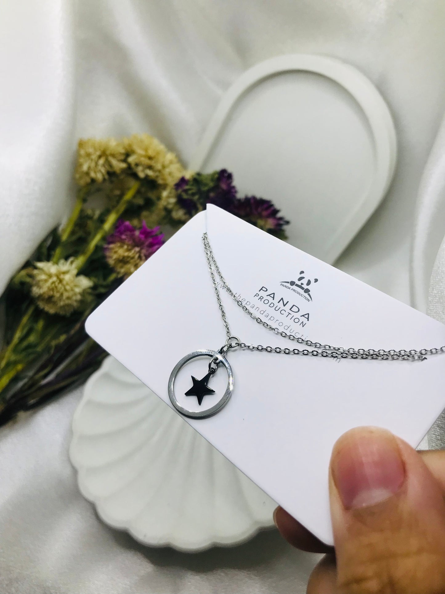 Star Circle Pendant Necklace