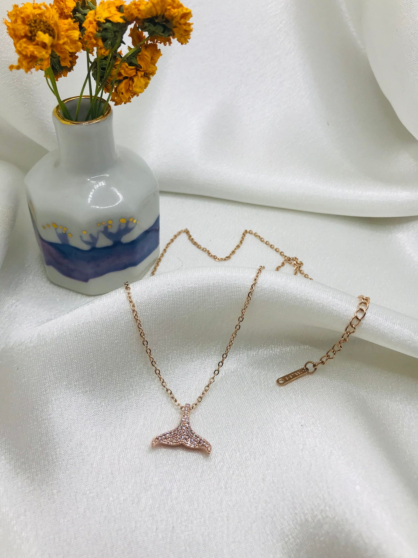 Rose Gold Fishtail Pendant