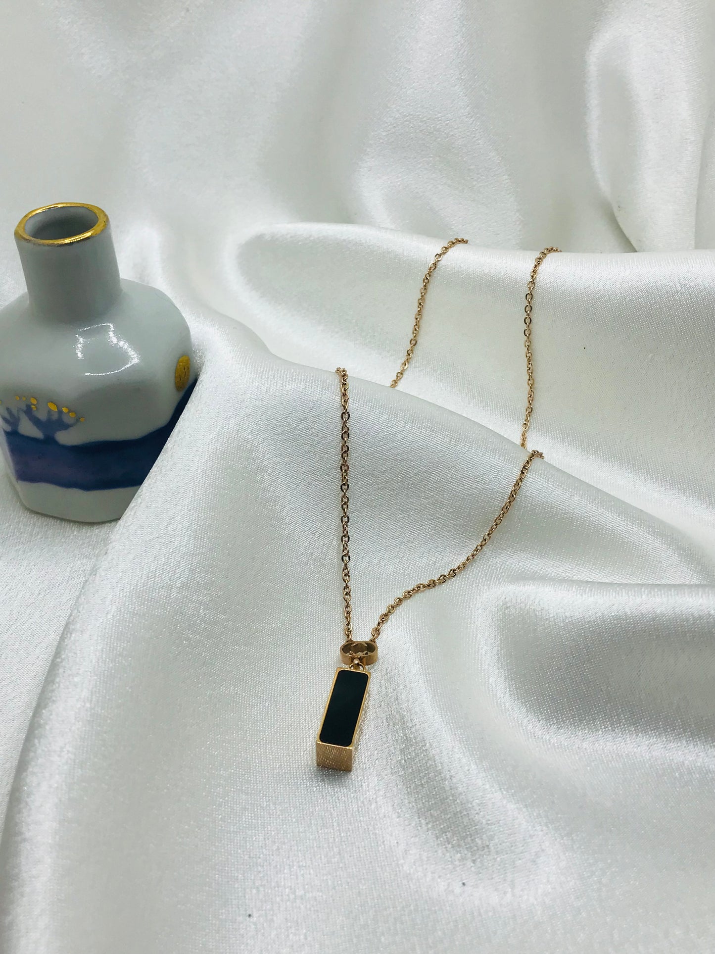 Black Rectangle Pendant