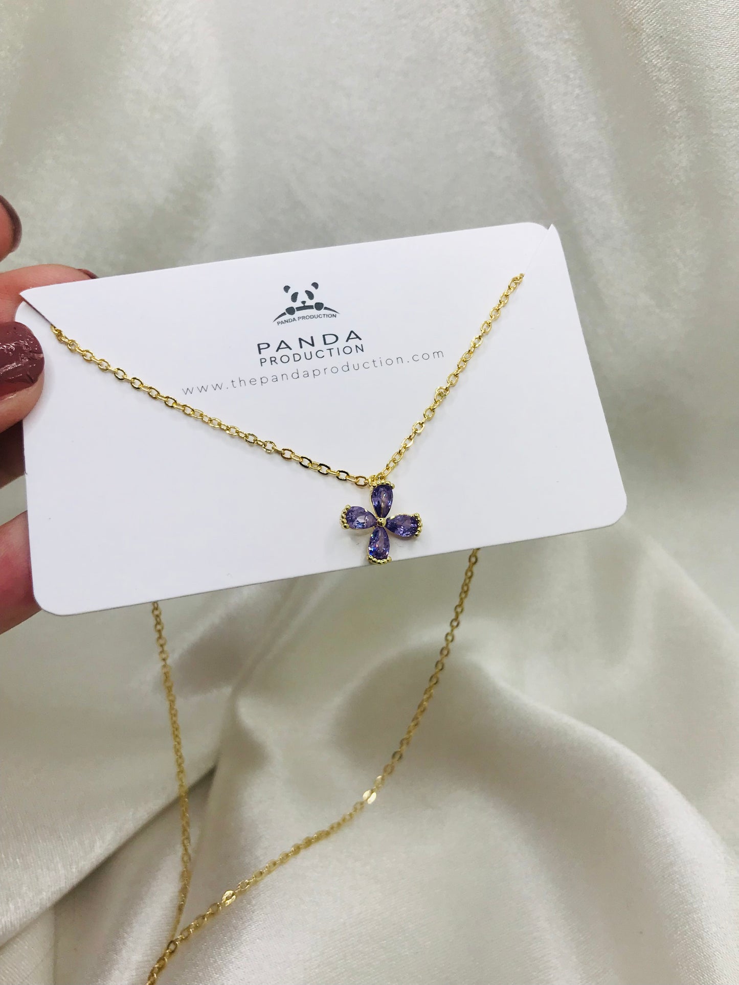 Minimal Flower Gold Pendant