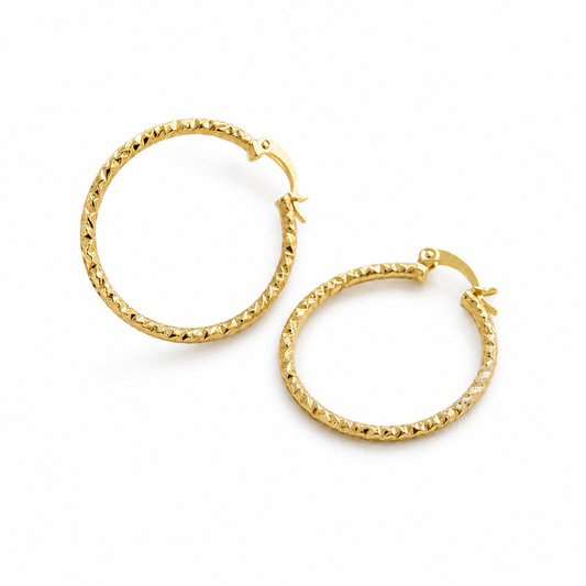 Minimal Twisted Hoop Earrings