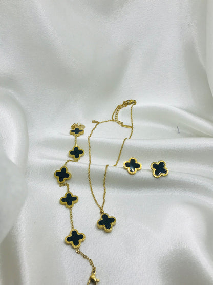 Flat Clover Jewelry Set
