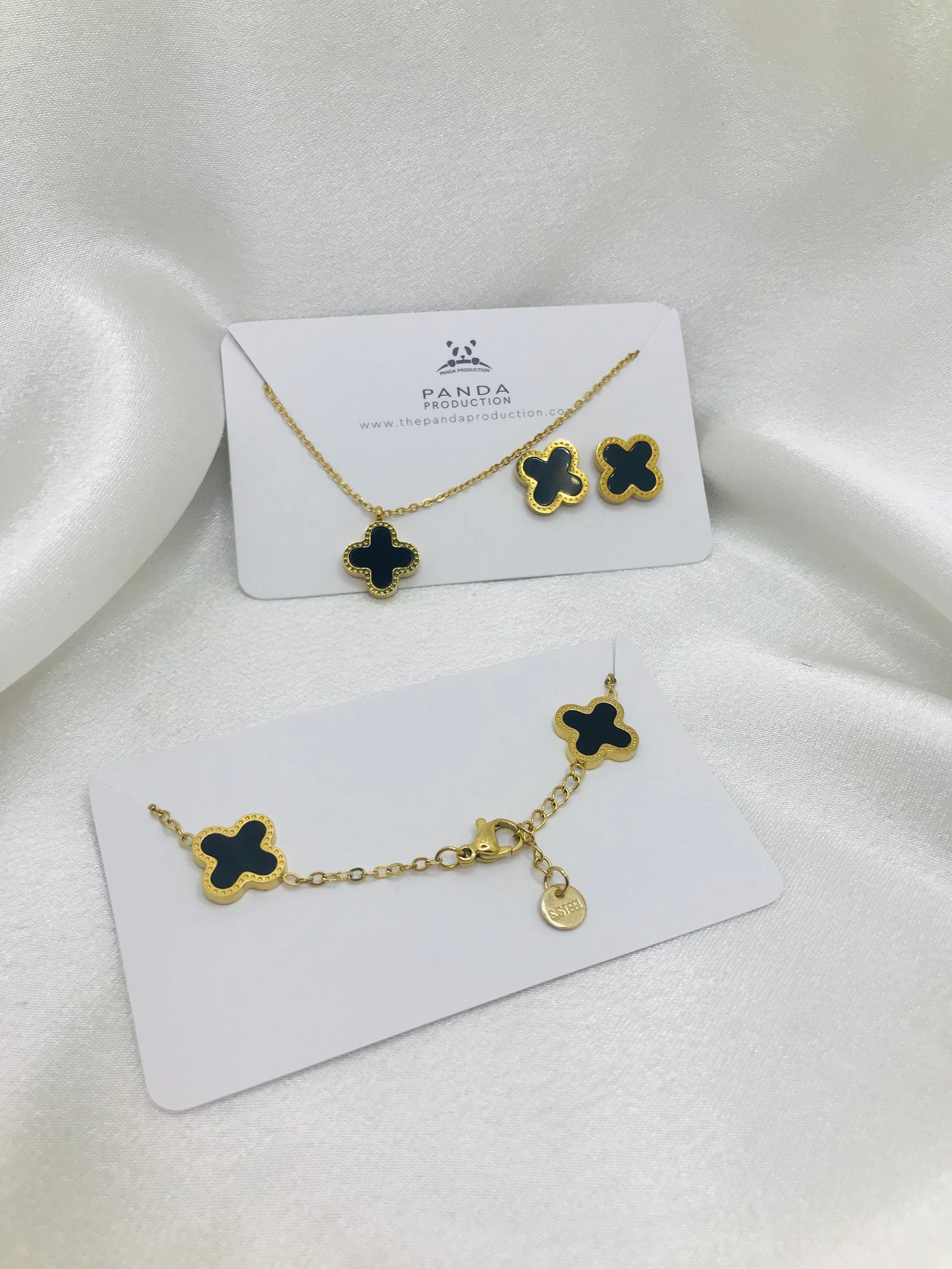 Flat Clover Jewelry Set