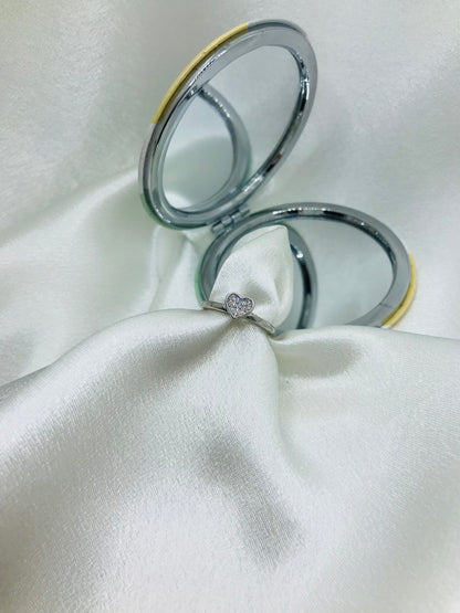 Shiny Heart Diamond Ring