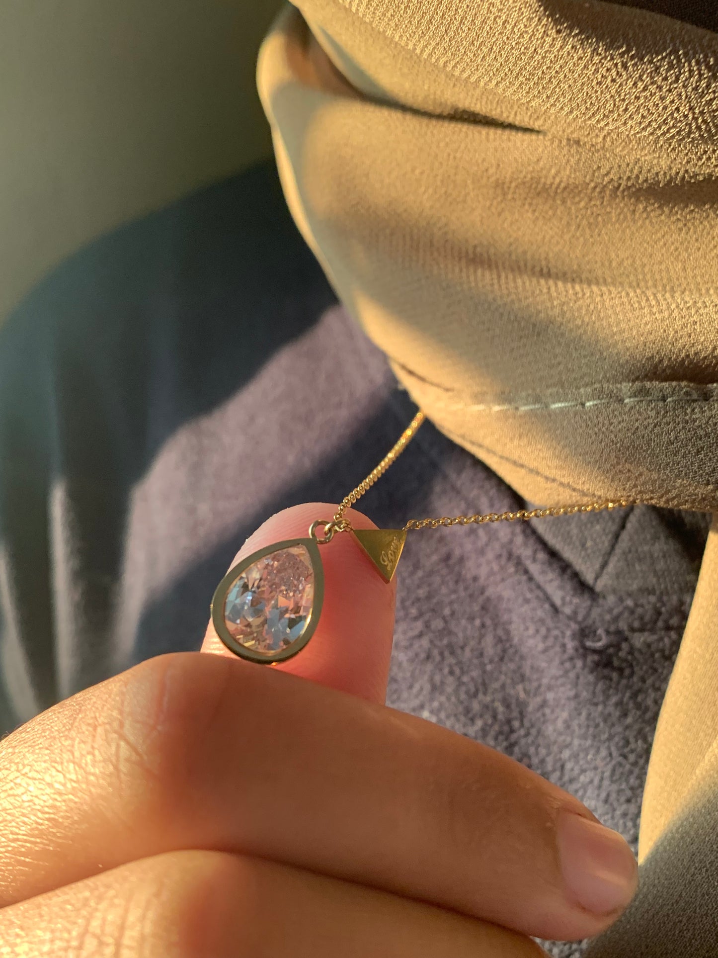 Teardrop Gold Pendant