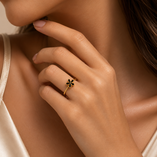 Daisy Flower Minimal Ring