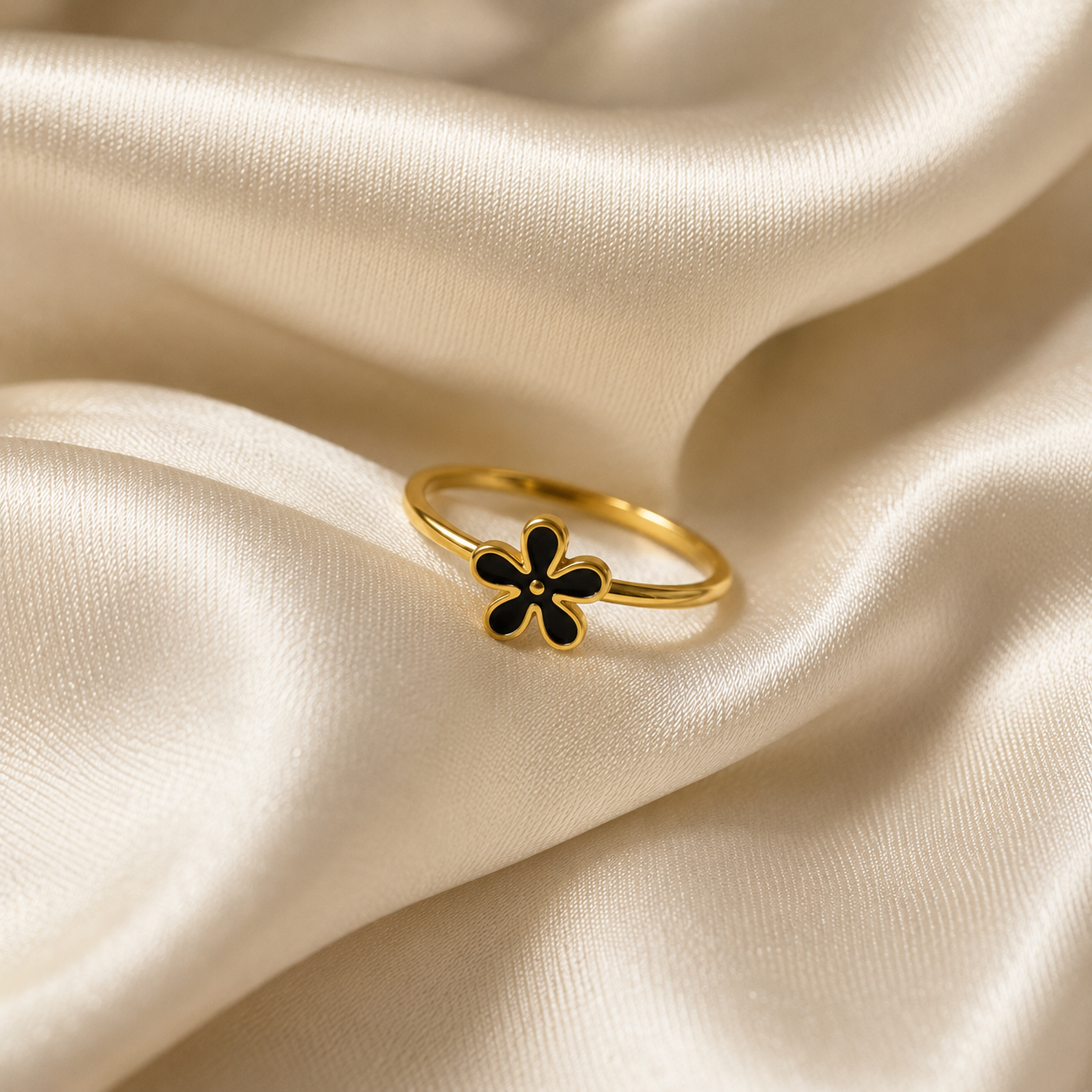 Daisy Flower Minimal Ring