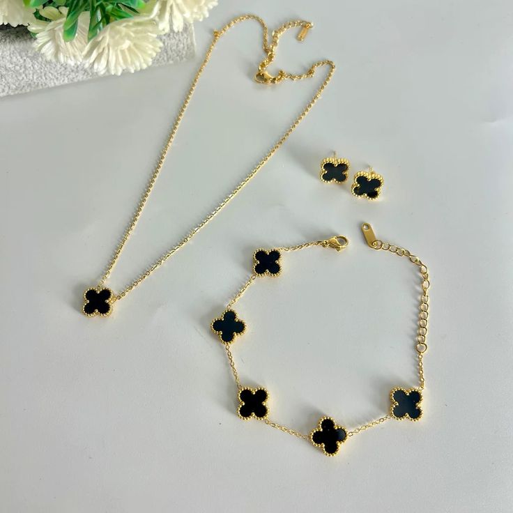 Clover Elegant Jewelry Set