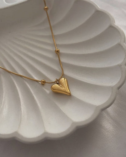 Gold Heart Charm Brecelet