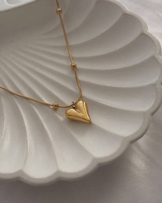 Gold Heart Charm Brecelet